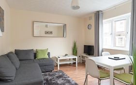 Luxury Central Link Luton/London/M1/Airport/Station/Long Stay